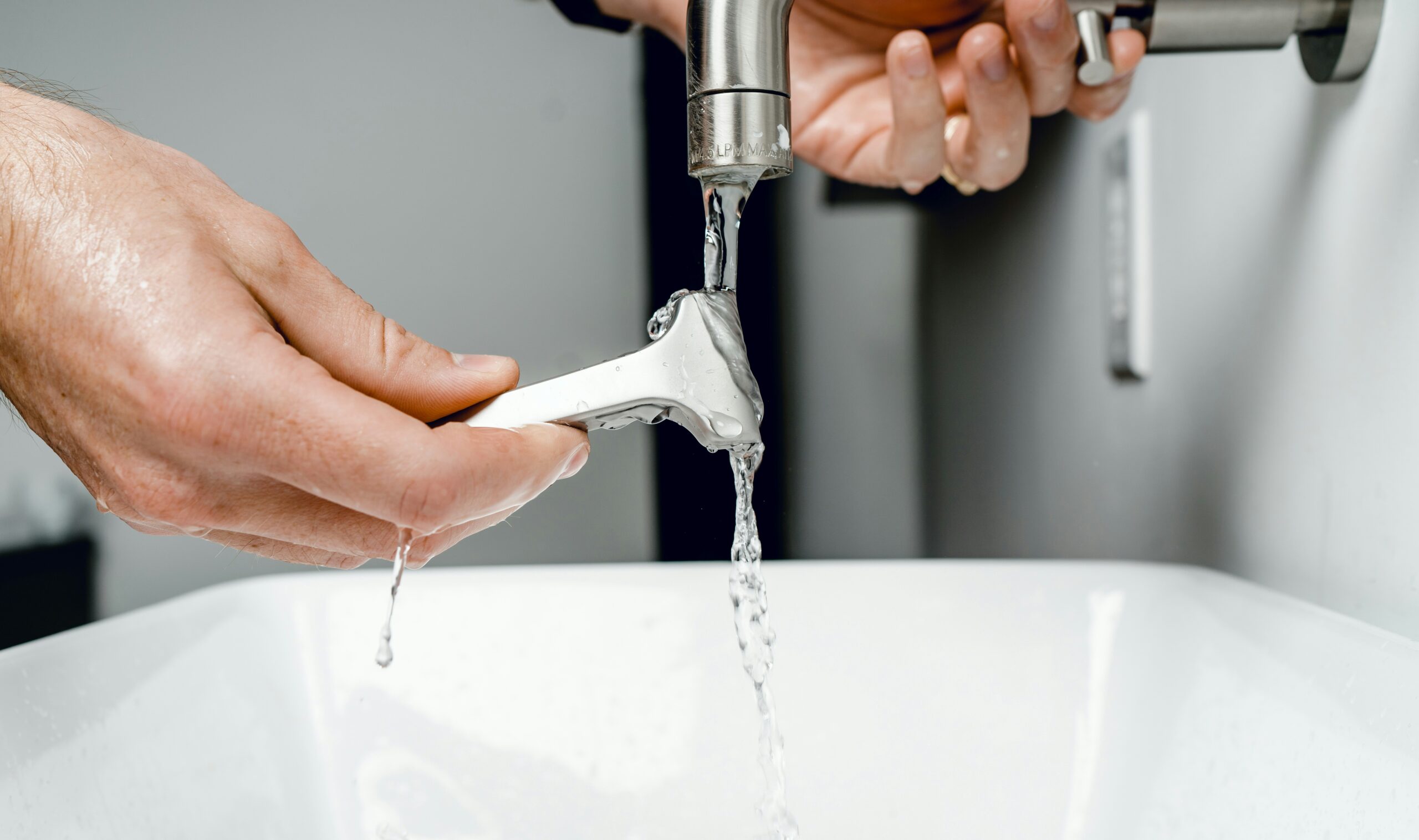 finding and fixing water leaks