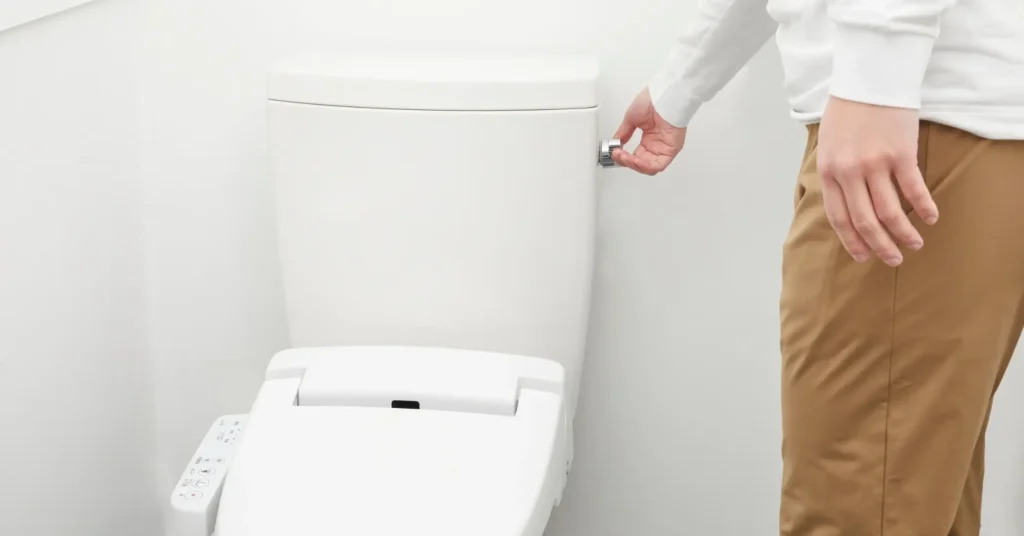 how do you prepare toilets for a long vacation