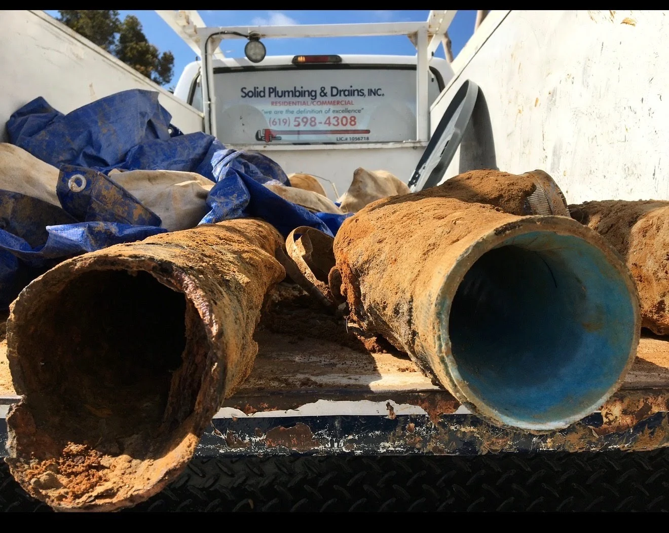 Deteriorated sewer pipes removed before sewer pipe lining service